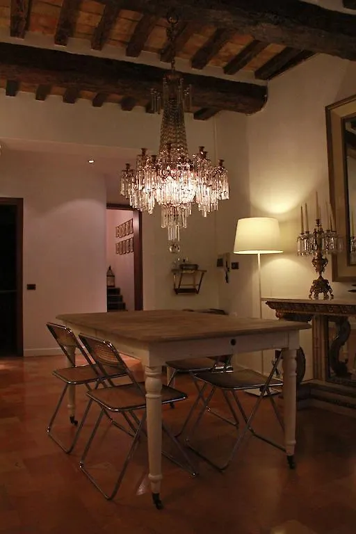 Margherita Apartment Assisi 0*,